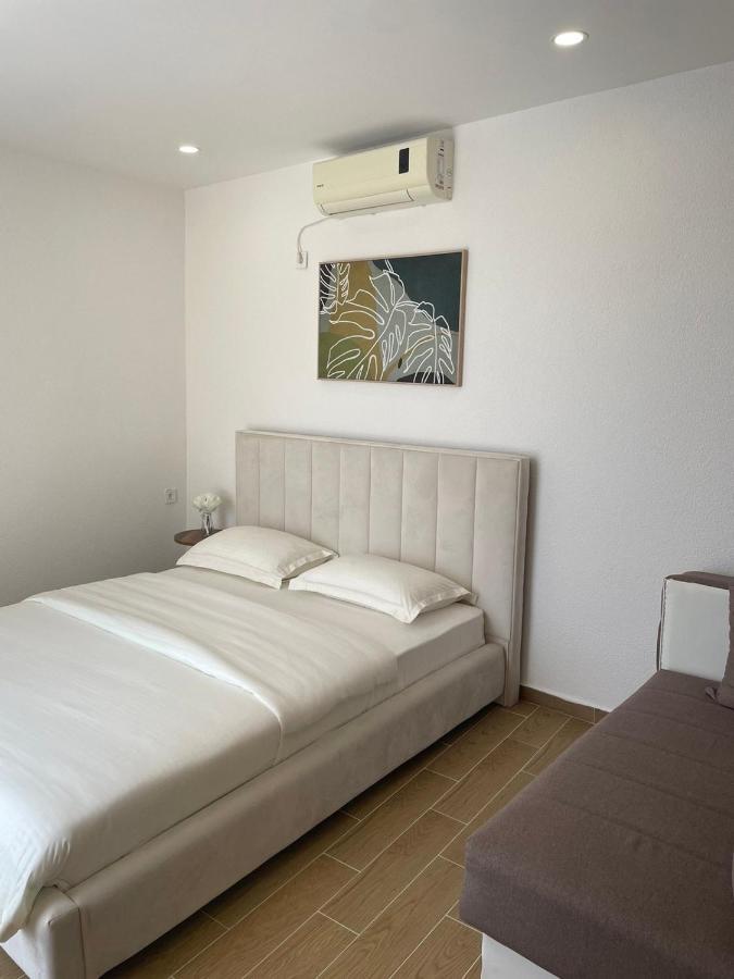 Apartments Basha 1 - Long Beach อุลซิน ภายนอก รูปภาพ