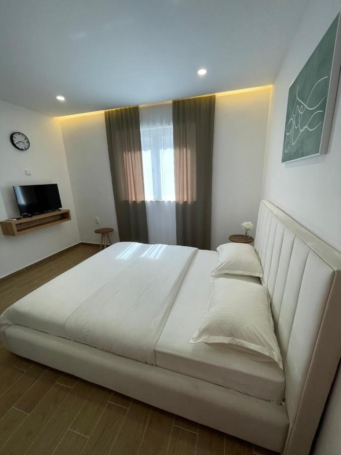 Apartments Basha 1 - Long Beach อุลซิน ภายนอก รูปภาพ