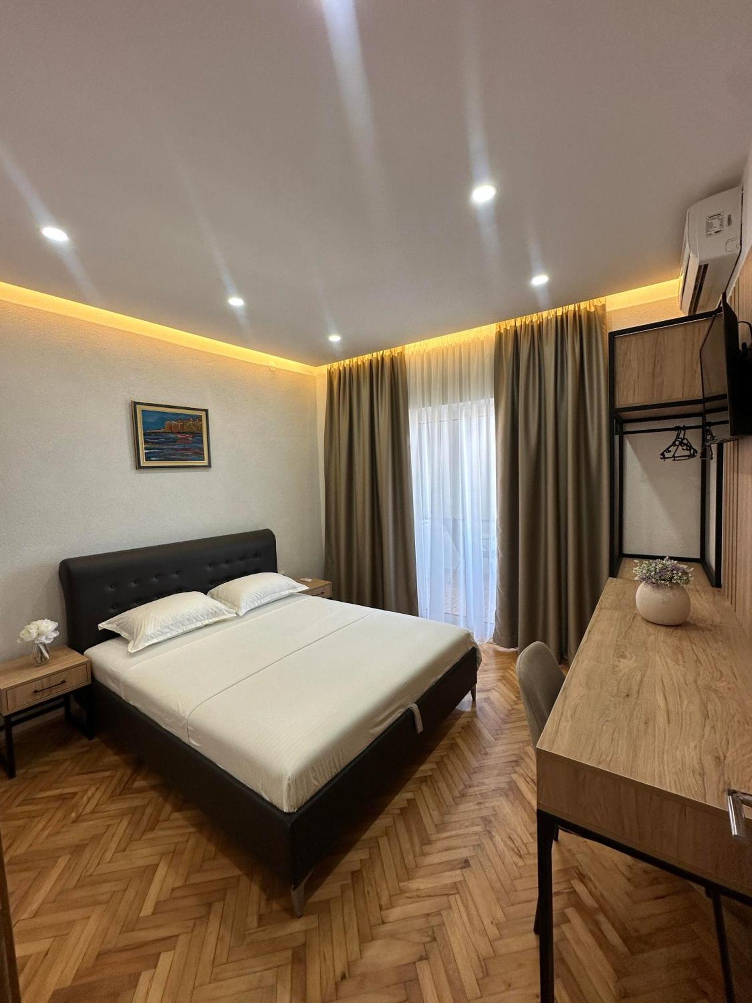 Apartments Basha 1 - Long Beach อุลซิน ภายนอก รูปภาพ